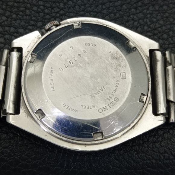 Vintage 1978 Seiko Automatic Mens Silver Watch W/daydate & Brown accents - Picture 8 of 10